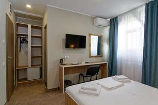 Отели типа «постель и завтрак» Vila Bordeaux Галац Стандартный двухместный номер с 1 кроватью-11