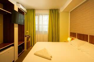 Отели типа «постель и завтрак» Vila Bordeaux Галац Стандартный двухместный номер с 1 кроватью-13